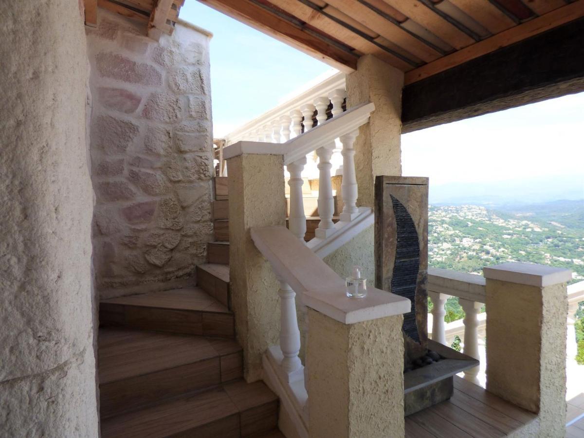 爱斯特尔全海景住宿加早餐旅馆 Saint-Jean-de-l'Esterel 外观 照片