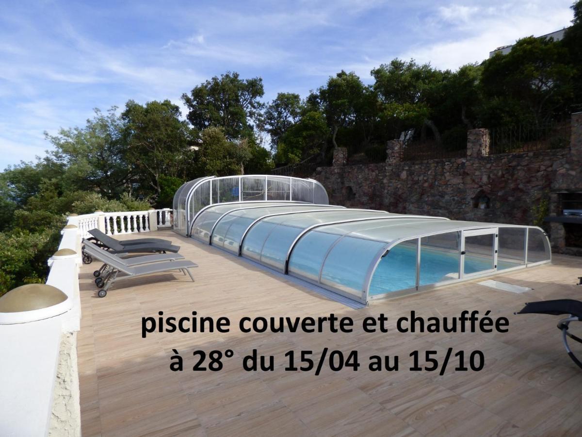 爱斯特尔全海景住宿加早餐旅馆 Saint-Jean-de-l'Esterel 外观 照片